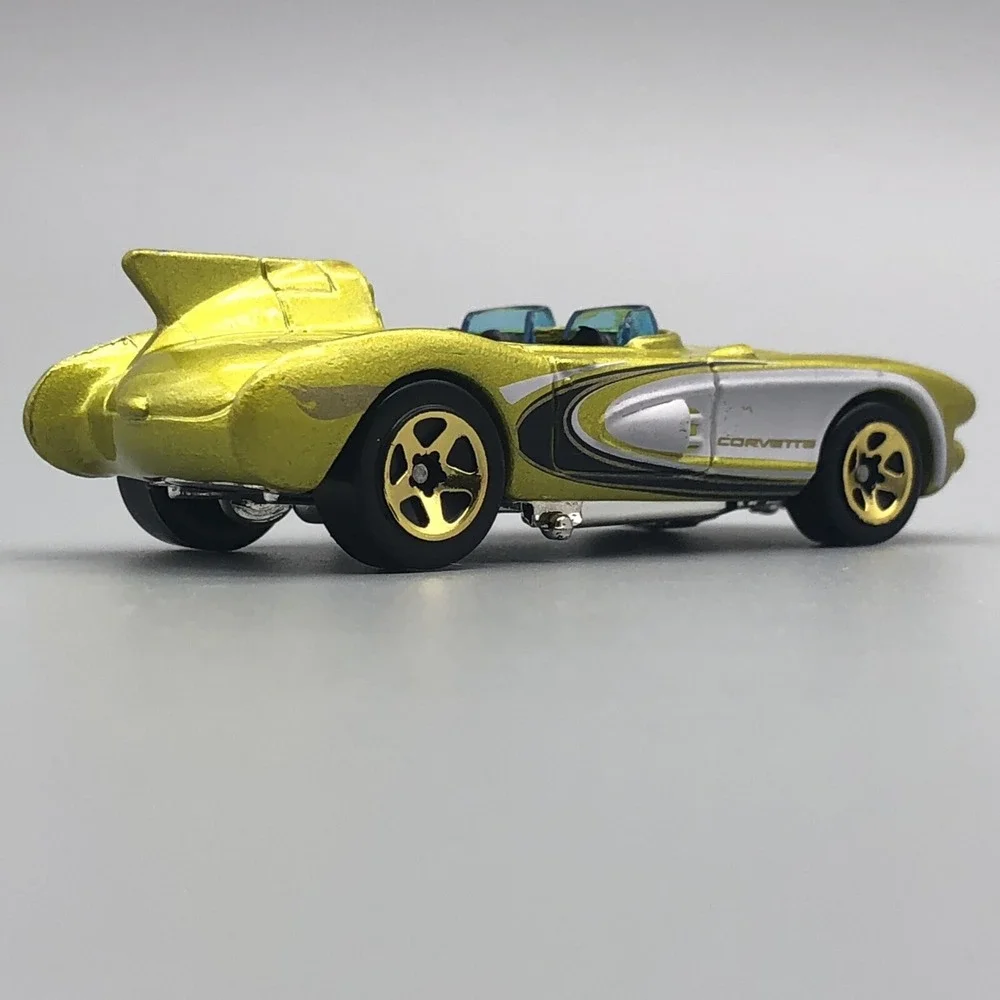 Hot Wheels  Chevrolet Chevy‎ Corvette SR-2 SR2 Diecast Car Acid Green 1/64 Scale